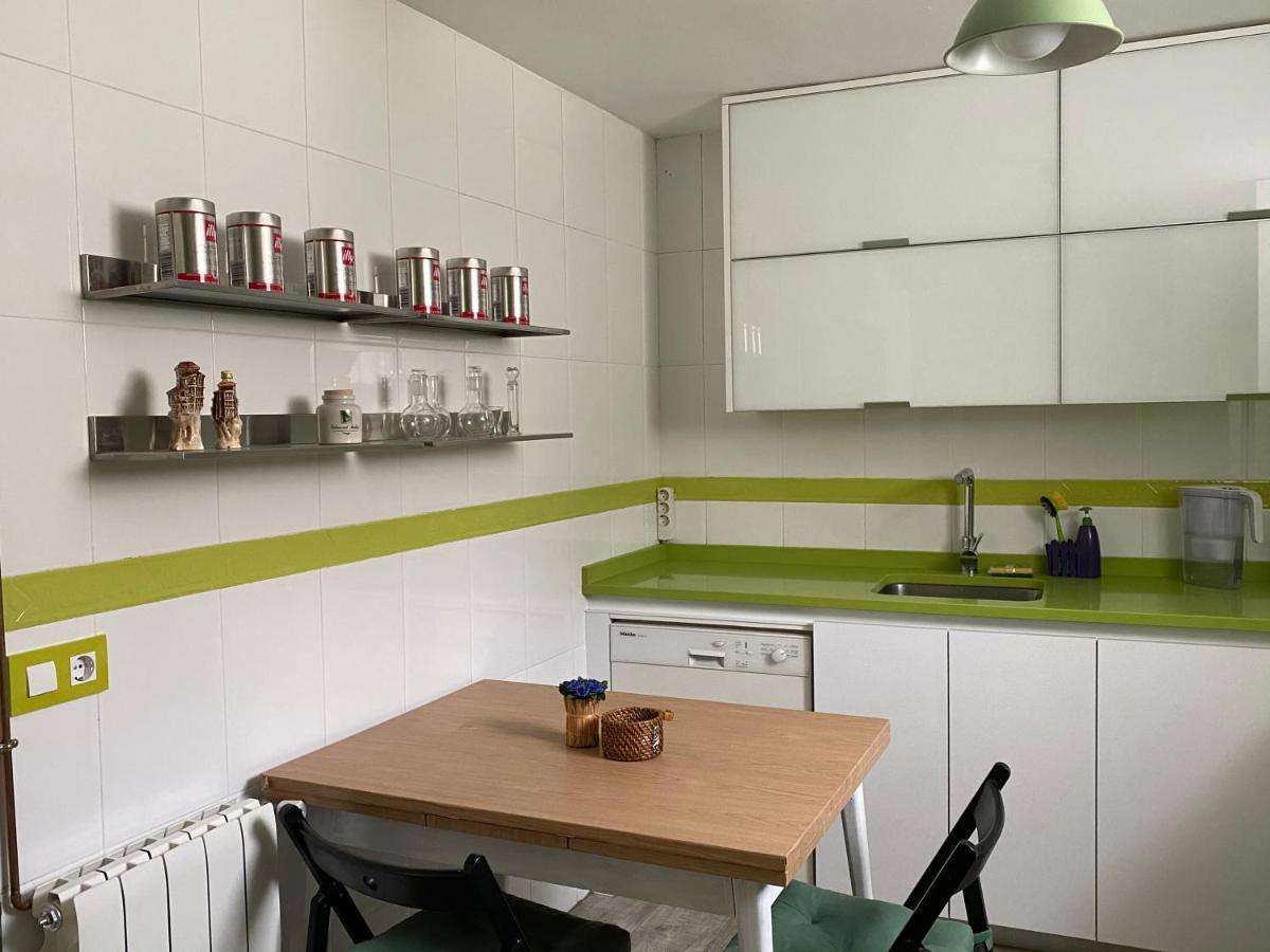 Apartamento La Biblioteca En Cuenca Куенка Екстериор снимка