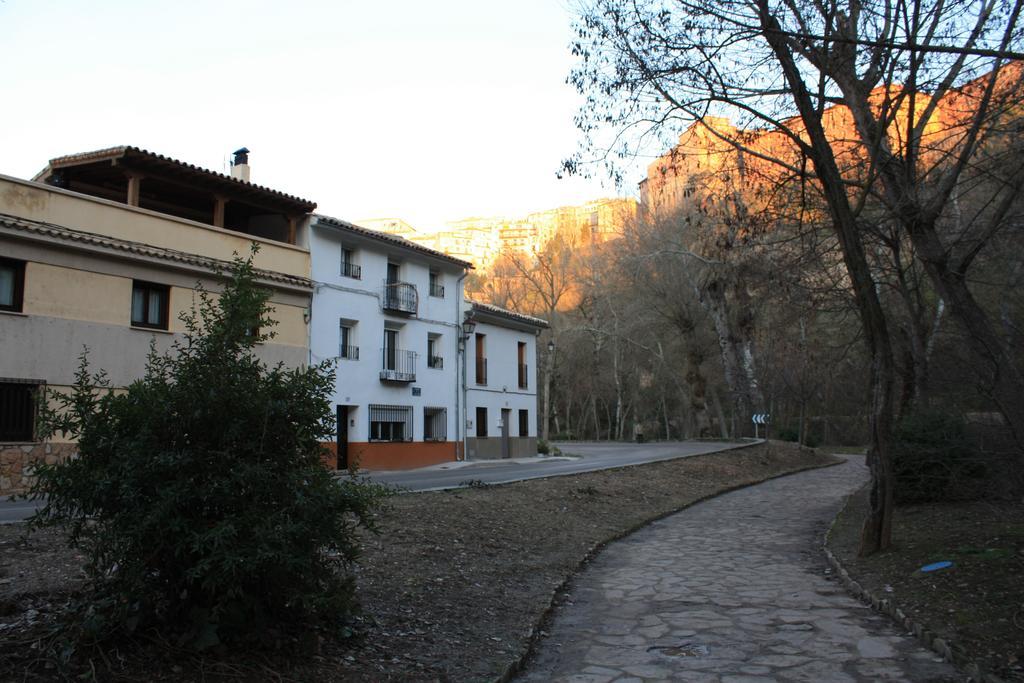 Apartamento La Biblioteca En Cuenca Куенка Екстериор снимка