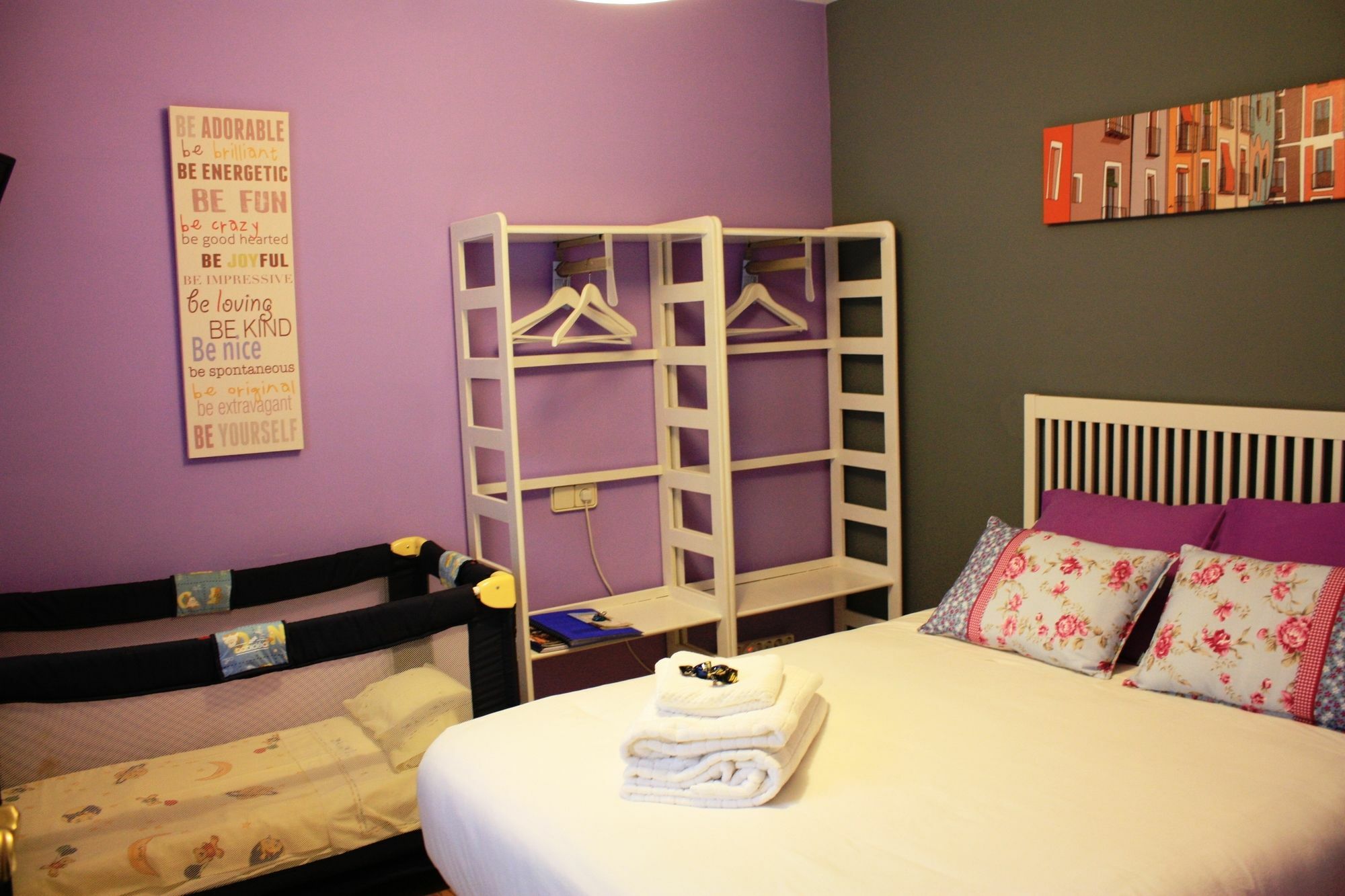 Apartamento La Biblioteca En Cuenca Куенка Екстериор снимка